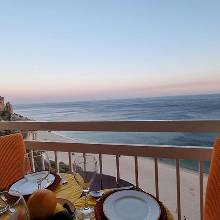 Sesimbra Sun&Sea - Beachfront Apartment! 외부 사진