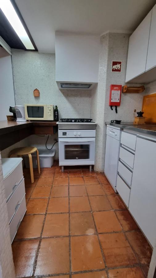Sesimbra Sun&Sea - Beachfront Apartment! 외부 사진